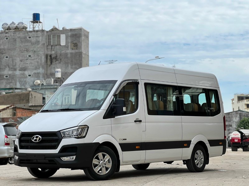 giá thuê xe 16 chỗ từ TPHCM đi Đà Lạt