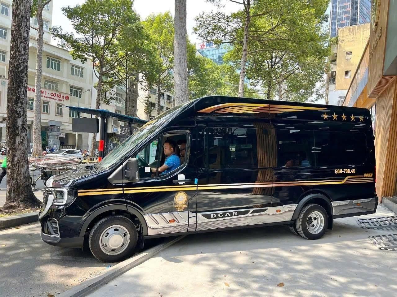thuê xe limousine tại tphcm