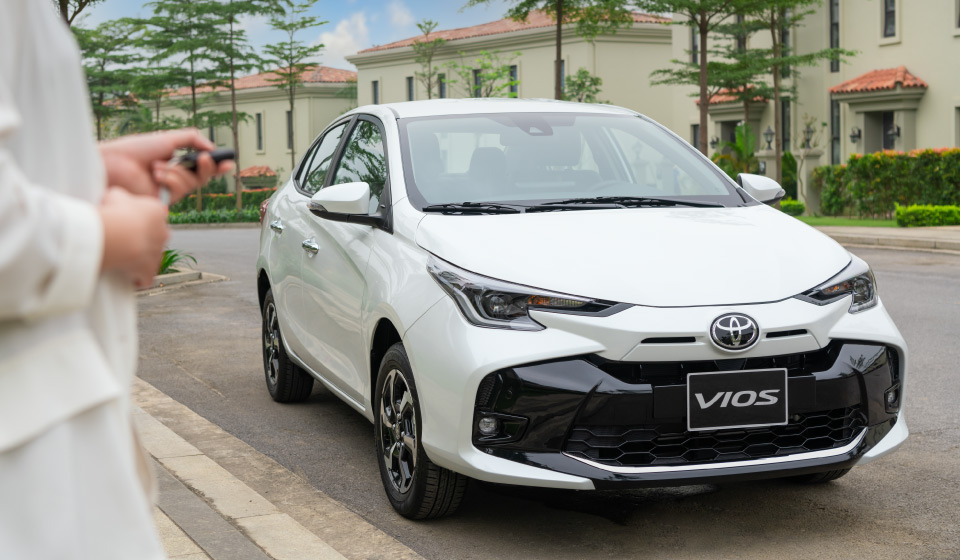 Cho thuê xe Toyota Vios 4 chỗ theo tháng tự lái TPHCM